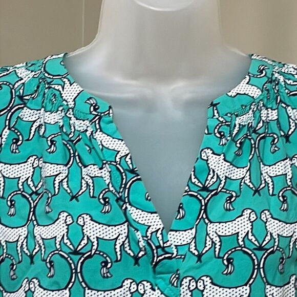 NWOT Crown & Ivy Monkey Blouse. Size S small 4/6 - Picture 2 of 7